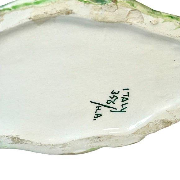 Italian handcrafted porcelain bird miniature planter. Charming cottage decor. - Picture 7 of 9